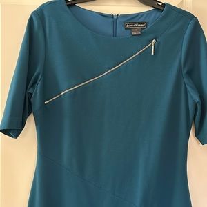 Jessica Howard dress with zippers